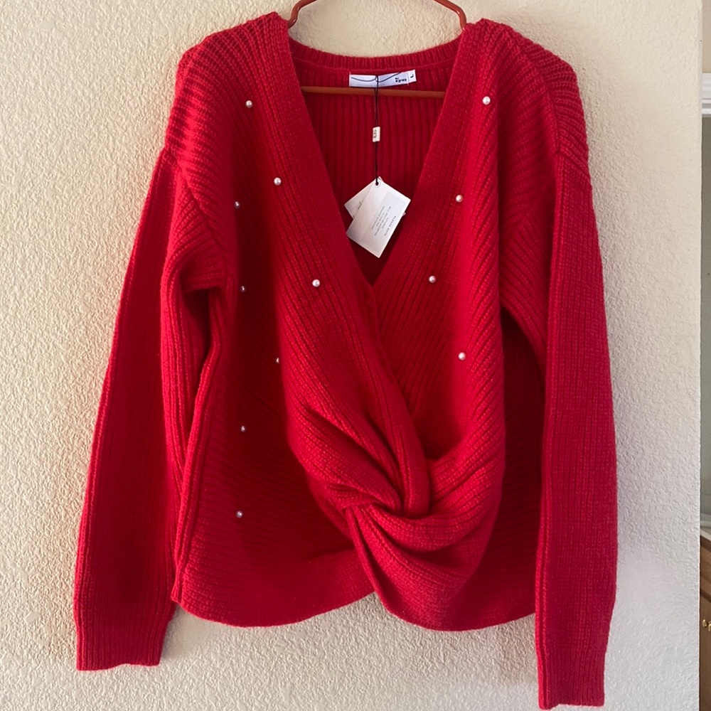 BY EGREIS SWEATER